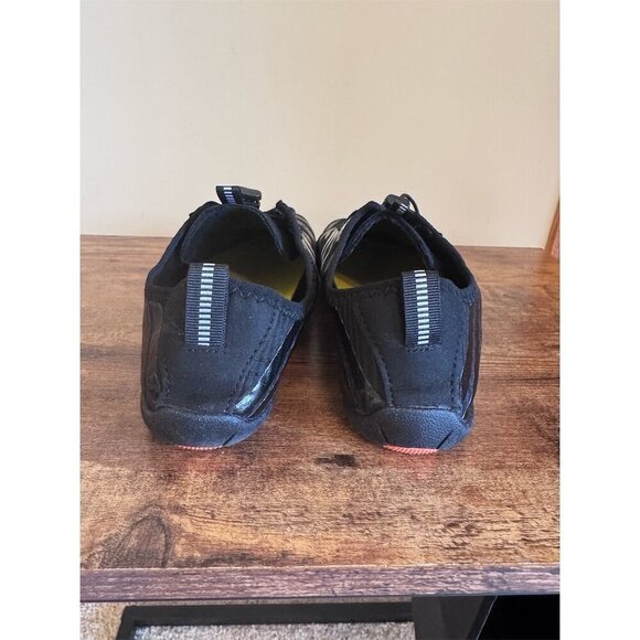 Unisex Black Barefoot Water Shoes Quick-Dry Slip-On EURO 42 US W11 M9 NWOT - Picture 5 of 8